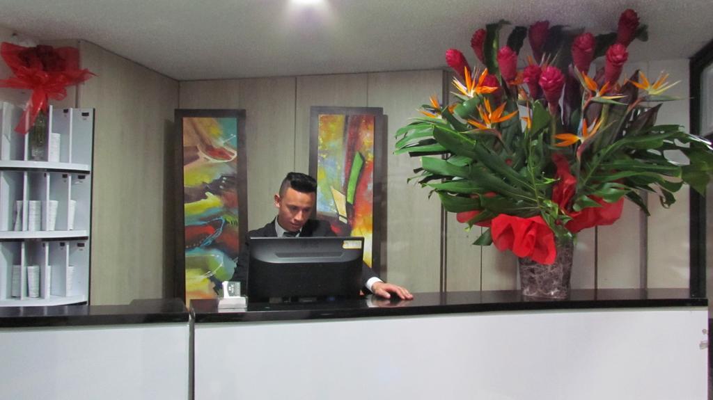 Aparta Hotel Bc 보고타 외부 사진